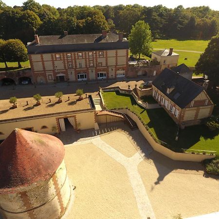 เลอ โดแมน เดอ มงเชฟเรย Hotel Fresneaux-Montchevreuil ภายนอก รูปภาพ