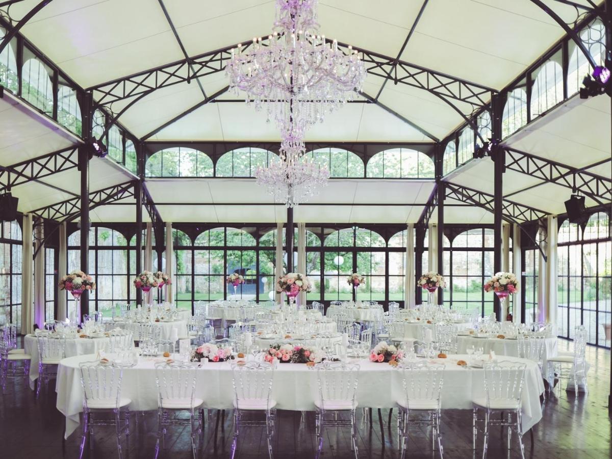 เลอ โดแมน เดอ มงเชฟเรย Hotel Fresneaux-Montchevreuil ภายนอก รูปภาพ