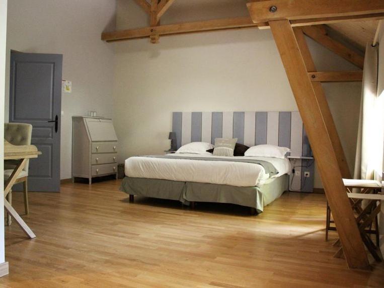 เลอ โดแมน เดอ มงเชฟเรย Hotel Fresneaux-Montchevreuil ภายนอก รูปภาพ