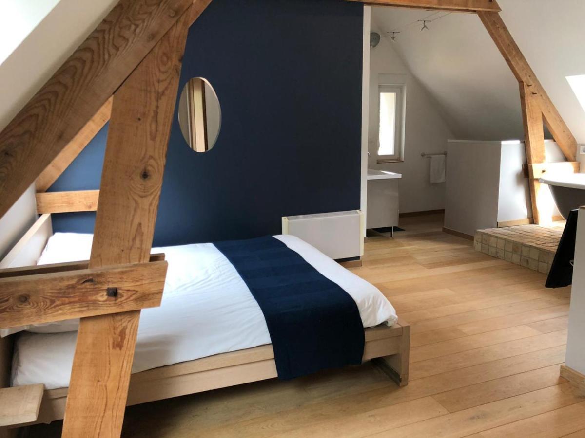 เลอ โดแมน เดอ มงเชฟเรย Hotel Fresneaux-Montchevreuil ภายนอก รูปภาพ